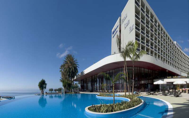 Hoteles y alojamientos