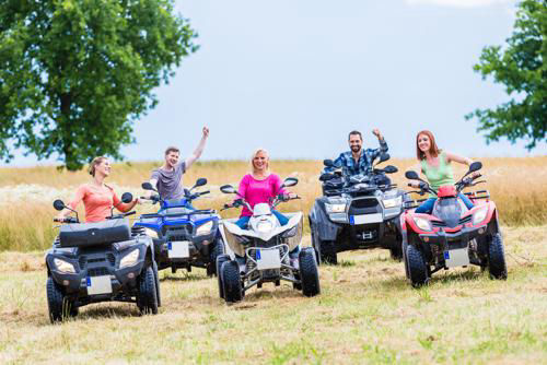 Senderismo, escalada, Quads, excursiones a caballo